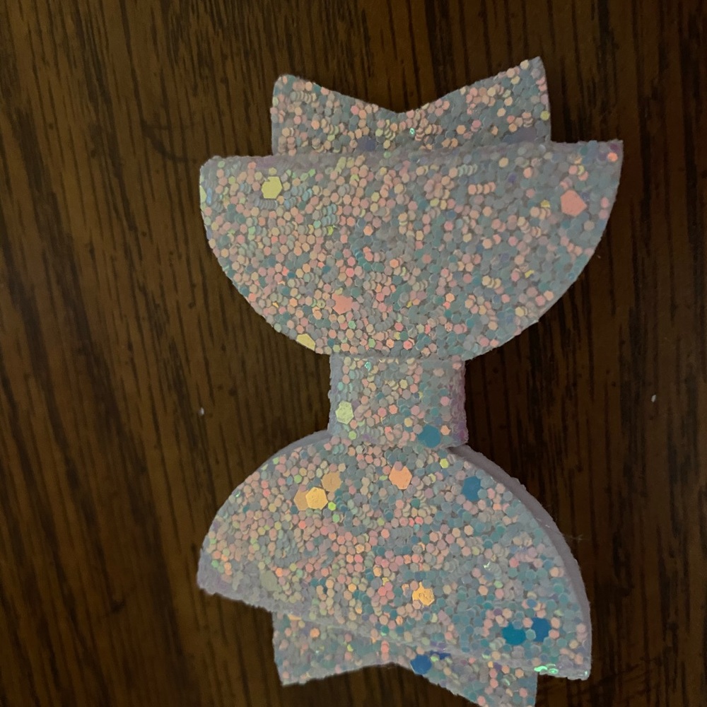 Hair bow